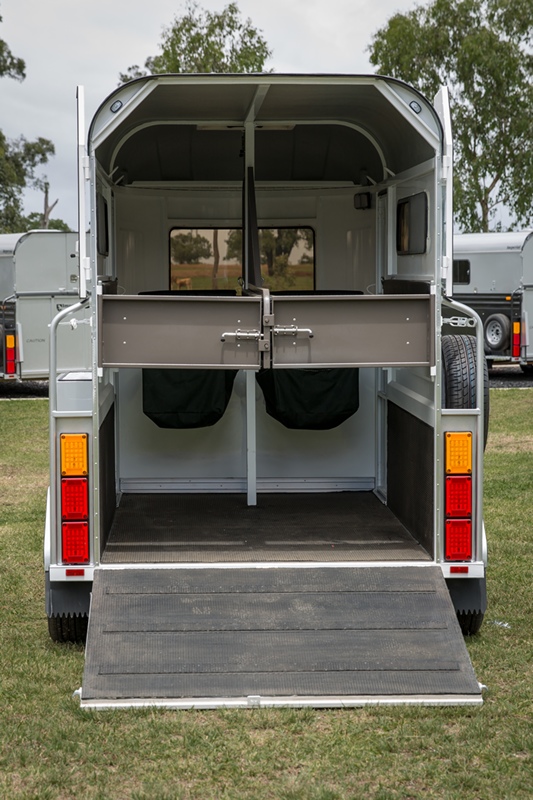 2HSL EXTENDED Imperial Horse Floats